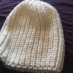 Slouchy knit White Beanie